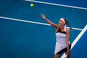 穆古鲁扎在独行侠比赛中势不可挡，连败引发热议！